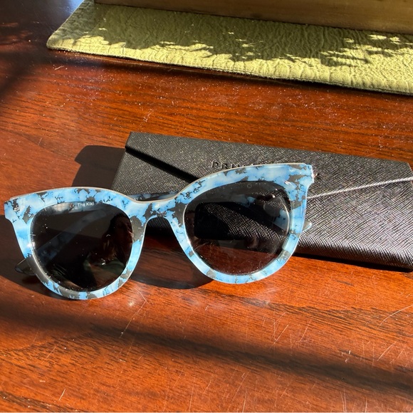 Price Revaux the Kiki polarized Sunglasses blue tortoise and case - Picture 2 of 9